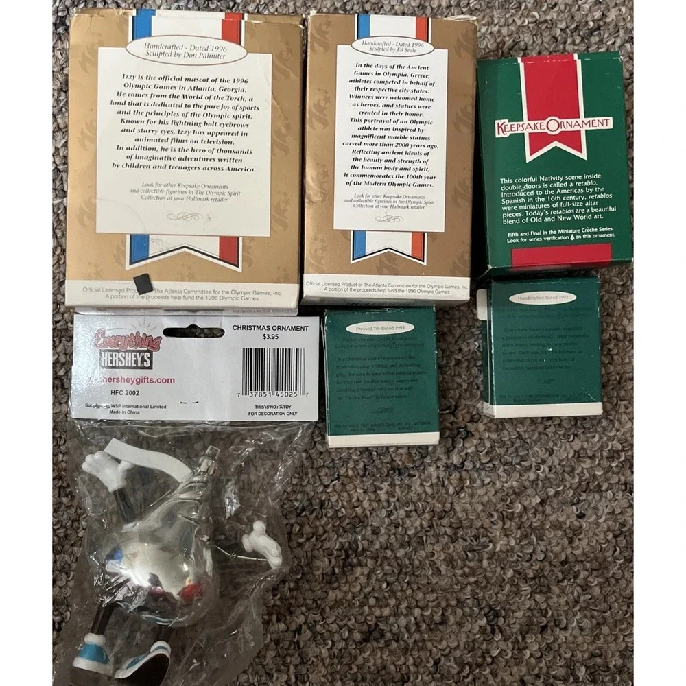 Christmas Ornament Bundle 6 Hallmark 5 Hershey's‎ 1 (unopened)  Holiday Ornament